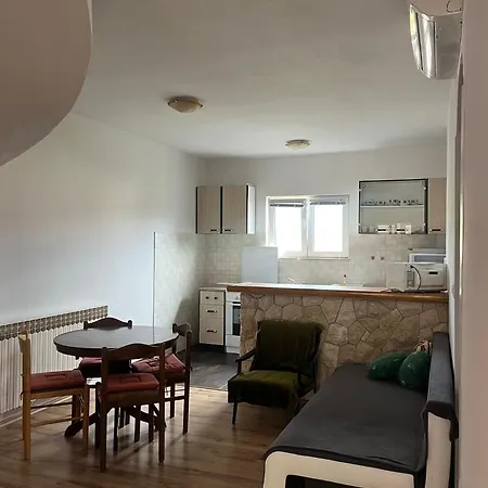 With Parking Space - 23616 Appartement *