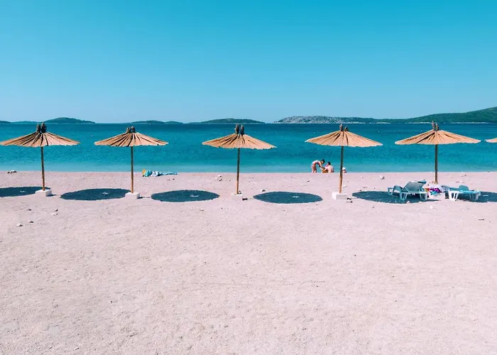 Daire With Parking Space - 23616 Šibenik