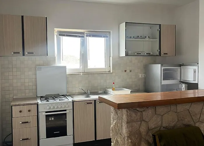 With Parking Space - 23616 Šibenik